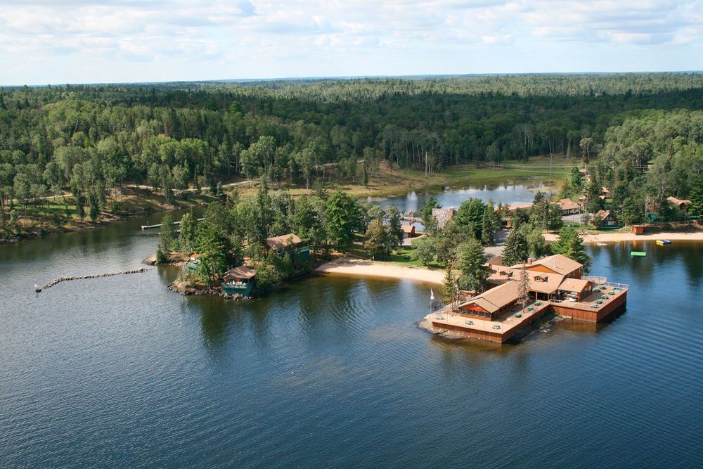 Totem Lodge | World Class Fishing Resorts